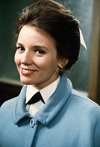 Posterazzi WhereS Poppa Trish Van Devere 1970 Photo Poster Print  -16 x 20-