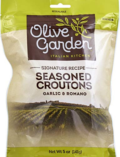 Olive Gardens Signature Light Italian Salad Dressing and Seasoned Croutons - Bundle