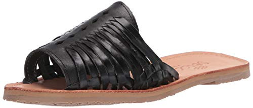 Sbicca Womens Garney Flat Sandal  Black  9