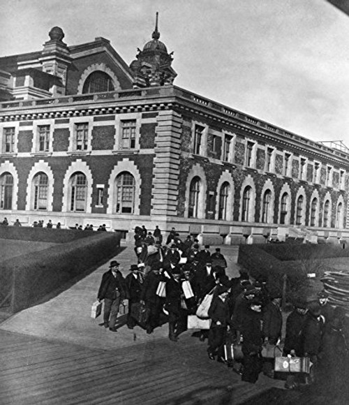 Ellis Island Immigrants Nimmigrants Wainting For A Boat After Having Passed Inspection At Ellis Island The Immigration Station In New York Harbor Ster
