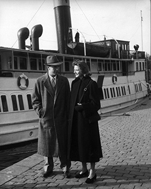 Ingrid Bergman and Aron Petter Lindstrom by a boat Photo Print -8 x 10- Ingrid Bergman and Aron Petter Lindstrom by a boat Photo Print -8 x 10-