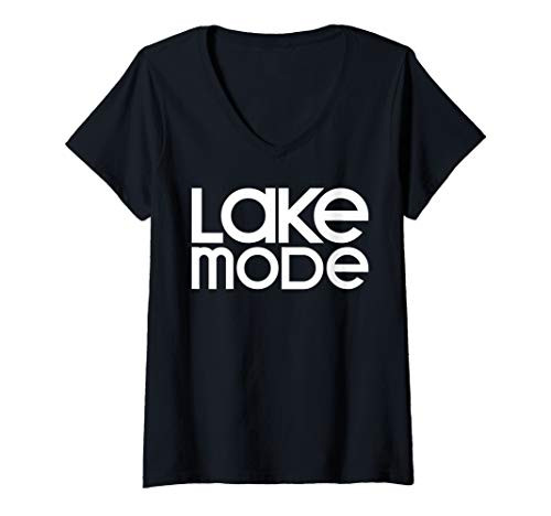 Womens Lake Mode Life Wakeboard Boat Bum Houseboat Waterski Camping V-Neck T-Shirt