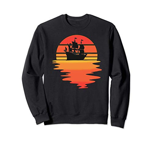 Retro Ship - Cool Water Sunset Sailing Boat Lover Gift Sweatshirt