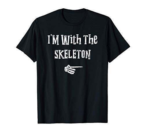 Im With Skeleton Halloween Costume Funny Couples Matching T-Shirt