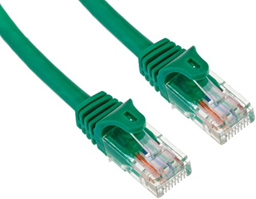 StarTech.com Cat5e Ethernet Cable - 5 ft - Green- Patch Cable - Snagless Cat5e Cable - Short Network Cable - Ethernet Cord - Cat 5e Cable - 5ft