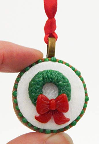 Glass Christmas Wreath Tea Cookie Mini Ornament or Pendant