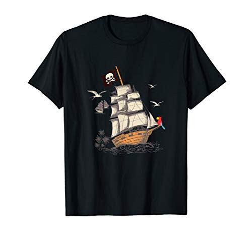 Pirate Ship Nautical Boat Pirate Flag Funny Gift T-Shirt