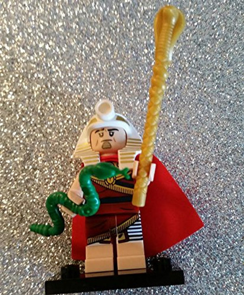 LEGO 71017 The LEGO Batman Movie Series 1 Collectible Minifigure King Tut LEGO 71017 The LEGO Batman Movie Series 1 Collectible Minifigure King Tut