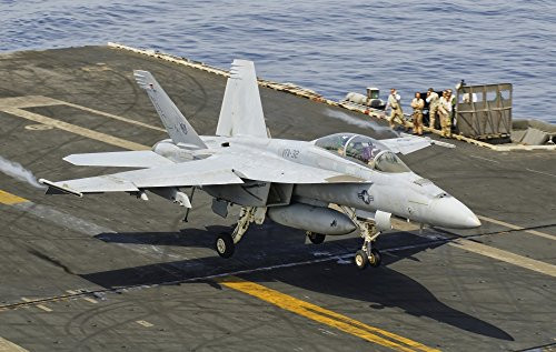 Posterazzi An FA-18E Super Hornet trap landing on the flight deck of USS Harry S_ Truman Poster Print 17 x 11