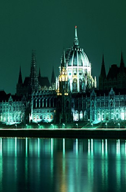 Posterazzi R_Watts Parliament Building At Night Budapest Hungary Poster Print 11 x 17