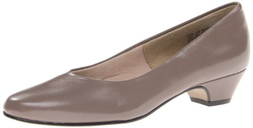 Hush Puppies Womens Angel II Dress Pump Putty Smooth 7 Medium US