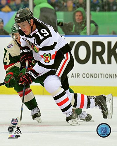 NHL Jonathan Toews Chicago Blackhawks 2016 Stadium Series Action Photo Size 8 x 10