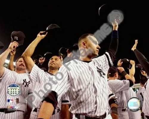 Derek Jeter Final Game at Yankee Stadium 2008 Sports Photo 10 x 8