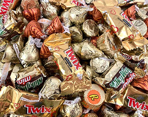 Christmas Hersheys Milk Chocolate Gold Candy Bar Assortment - Kisses Caramel Reeses Peanut Butter Cups Kisses Almond and More Bulk - 3 Pound Bag