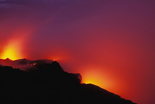 Posterazzi DPI1991042 Hawaii Big Island Lava Meets The Ocean Steam Rock Poster Print_ 17 x 11 Posterazzi DPI1991042 Hawaii Big Island Lava Meets The Ocean Steam Rock Poster Print_ 17 x 11