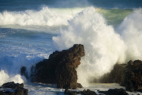 Posterazzi USA Hawaii Islands Maui Big Winter Surf Crashing On Rocks Hookipa Poster Print_ 17 x 11 Posterazzi USA Hawaii Islands Maui Big Winter Surf Crashing On Rocks Hookipa Poster Print_ 17 x 11