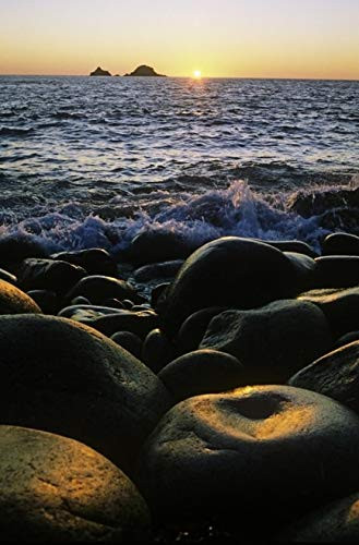 Rocks At The Coast Giants Causeway County Antrim Northern Ireland Poster Print  12 x 18