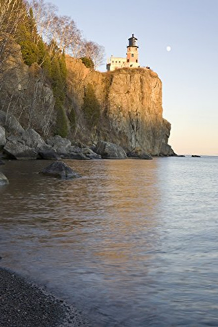 Posterazzi Minnesota United States Of America Split Rock Lighthouse On The North Shores Of Lake Superior Poster Print_ 13 x 19 Posterazzi Minnesota United States Of America Split Rock Lighthouse On The North Shores Of Lake Superior Poster Print_ 13 x 19