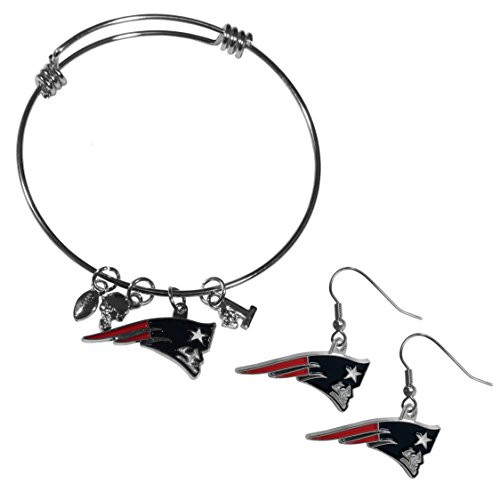 NFL Siskiyou Sports Womens New England Patriots Dangle Earrings and Charm Bangle Bracelet Set One Size Team Color NFL Siskiyou Sports Womens New England Patriots Dangle Earrings and Charm Bangle Bracelet Set One Size Team Color