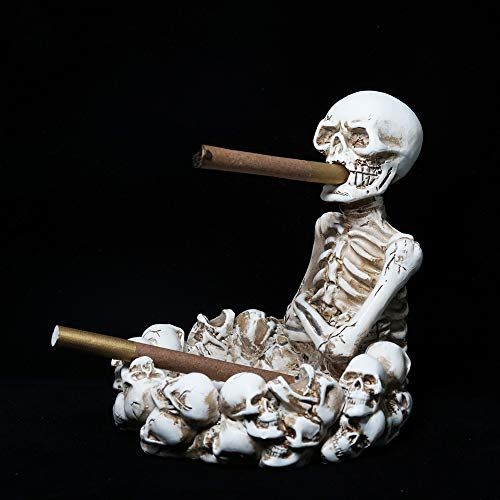 Spooky Human Skull Ashtray for Scary Halloween Decorations and Decorative Skulls  and  Skeletons Figurines As Gothic Smoking Room Decor Gifts for Smokers