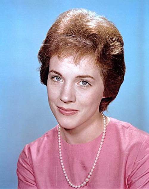 Posterazzi Julie Andrews C. 1960S Photo Poster Print 8 x 10