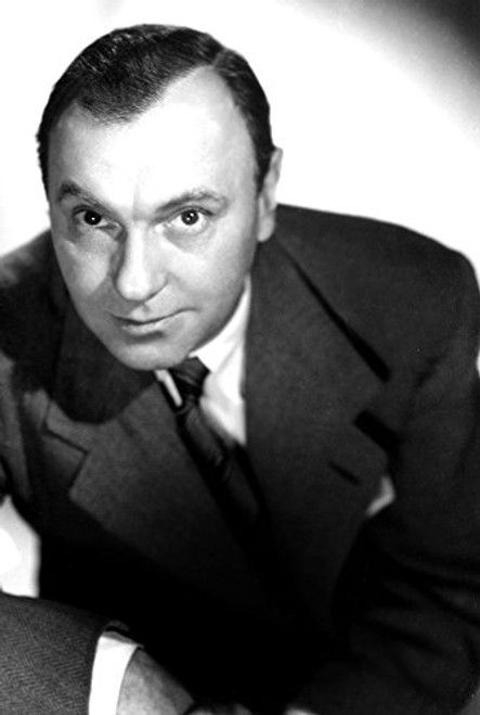 Posterazzi Ralph Richardson C. Late 1930S-Early 1940S Photo Poster Print 8 x 10