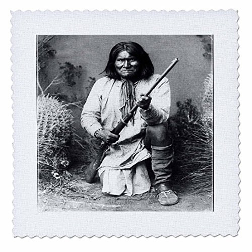 3dRose qs_98646_2 Vintage Photo of Geronimo in Black N White.Jpg-Quilt Square 6 by 6-Inch