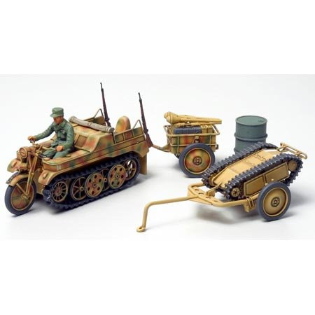Tamiya 300032502  148 WWII German Chain Wheel with Goliath