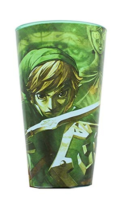 The Legend Of Zelda Link and Princess Zelda Pint Glass The Legend Of Zelda Link and Princess Zelda Pint Glass
