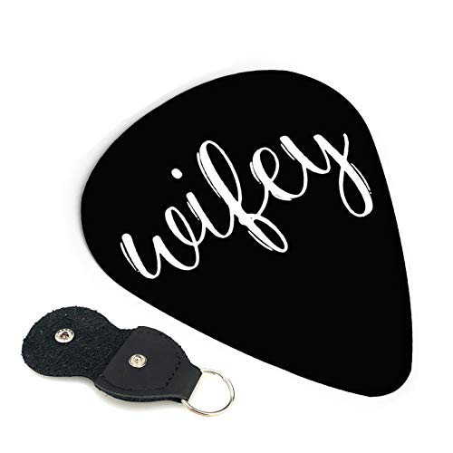 Khyijlo Wifey Classic Guitar Picks Holder Case with 6 Guitar Picks and Guitar Picks Leather 0.96mm