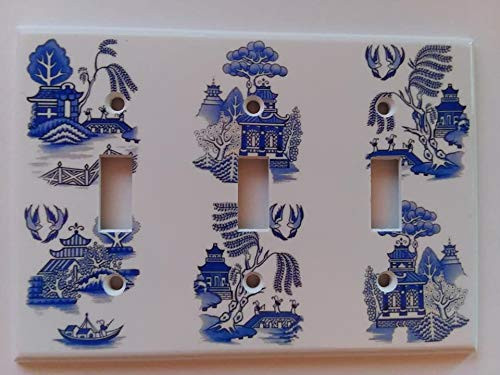 Triple Toggle -3-toggle- Light Switch Plate Cover - Vintage-look Blue Willow