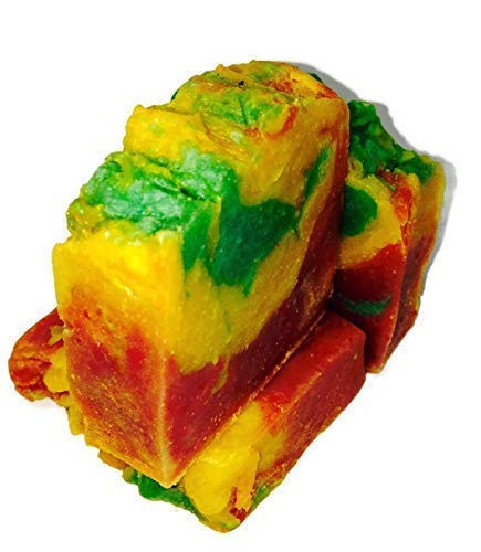 Natural Exfoliating Moisturizing Aloe Vera 1 Soap Bar Handmade Essential Oil with Shea Butter  Coconut Oil  and  Jojoba Oil - Face  and  Body Soap Bar Gift for Women  and  Men