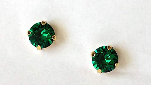Swarovski Emerald Crystal Stud Earrings Gold Post Green Rhinestone Jewelry Swarovski Emerald Crystal Stud Earrings Gold Post Green Rhinestone Jewelry