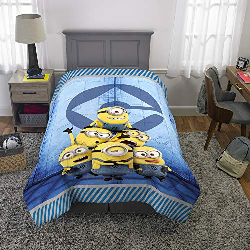 Universal Minions Follow Mel II Twin/Full Comforter