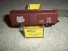 N Scale ATLAS 40 Foot Box Car New haven - Freight train car - 3425