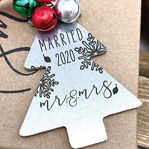 Married 2020 Mr  and  Mrs Ornament Marriage Ornament Newly Married Christmas Gift First Christmas Married Gifts For Married Couples 2020 Married MARRIED-TREE