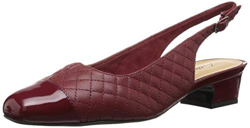 Trotters Women_s DEA Ballet Flat  Dark red Quilt  8.5 M US