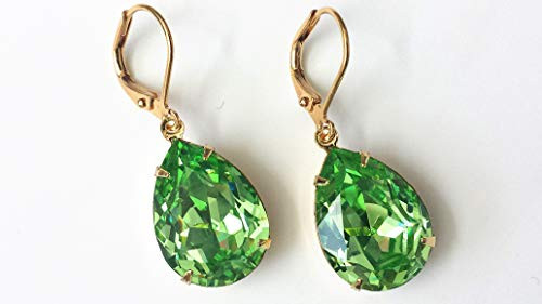Swarovski Peridot Crystal Teardrop Earrings Gold Dangle Green Rhinestone Jewelry Swarovski Peridot Crystal Teardrop Earrings Gold Dangle Green Rhinestone Jewelry