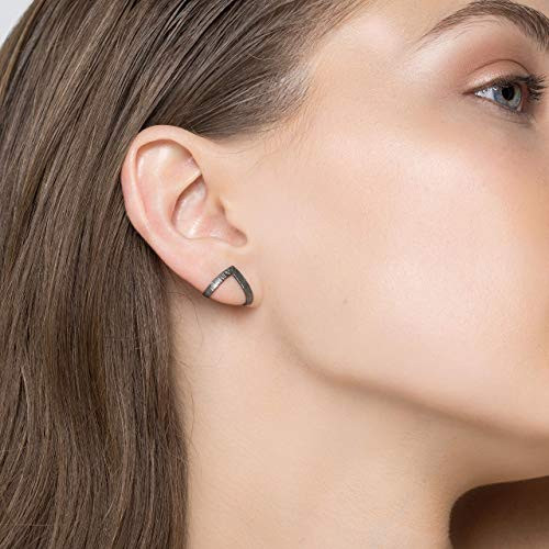 Dainty studs Pair of sterling silver earrings  minimalist stud earrings  triangle earring studs  geometric earrings  huggie earrings