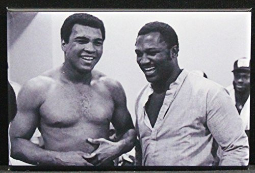 Muhammad Ali  and  Joe Frazier B  and  W Photo Refrigerator Magnet.