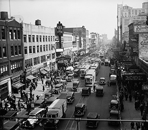 Historical Prints Express Harlem in The 1940's_ 11 inch x 10 inch _ B and W Photo Art Print Historical Prints Express Harlem in The 1940's_ 11 inch x 10 inch _ B and W Photo Art Print
