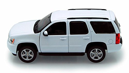 Welly 2008 Chevy Tahoe SUV 1/24 Scale Diecast Model Car White