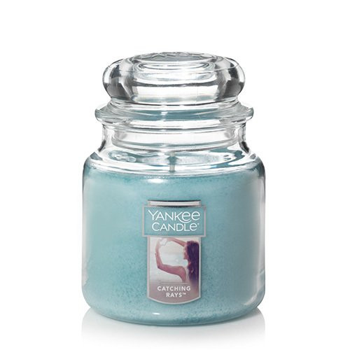 Yankee Candle Catching Rays Medium Jar Candle, Fresh Scent