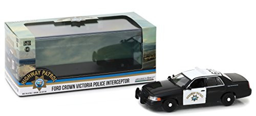 GreenLight 86086 1:43 2008 Ford Crown Victoria Police Interceptor California Highway Patrol Die-Cast Vehicle