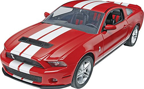 Revell 2010 Ford Shelby GT500 Revell 2010 Ford Shelby GT500