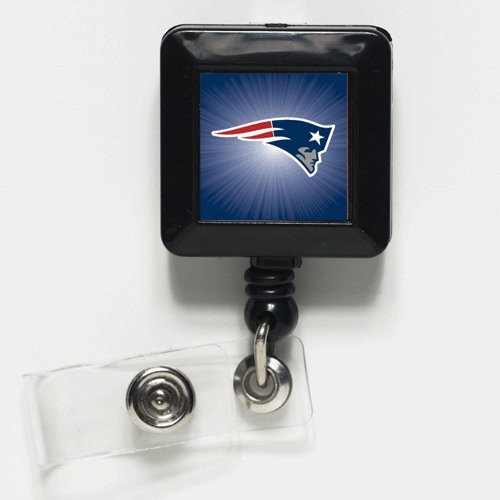 WinCraft NFL New England Patriots 14121021 Retractable Badge Holder