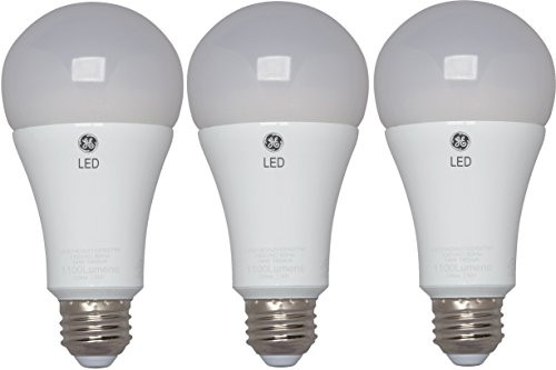 GE Lighting 37639 Energy-Smart Dimmable LED 15-watt, 1600-Lumen A21 Bulb with Medium Base, Soft White, 3-Pack