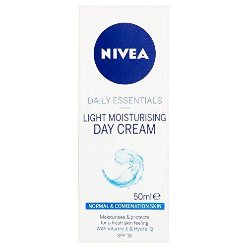 Nivea Visage Daily Essentials Light Moisturising Day Cream SPF 15 -50ml- - Pack of 2 by Nivea