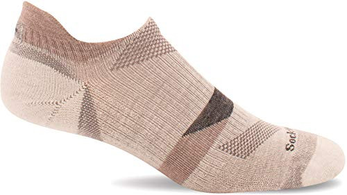 Sockwell Women s Traverse Micro Moderate Compression Sock  Natural - S M