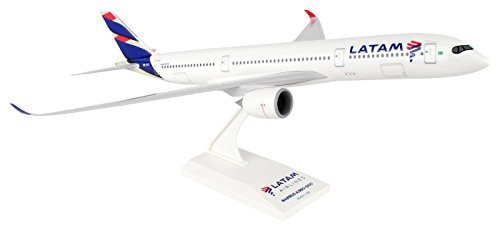 Daron Worldwide Trading Plane Model Vehicle